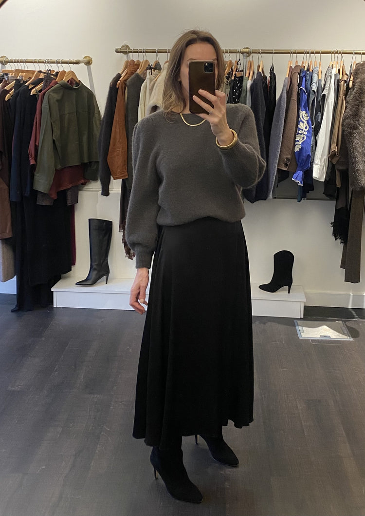 Pull en laine froncé aux épaules kaki foncé