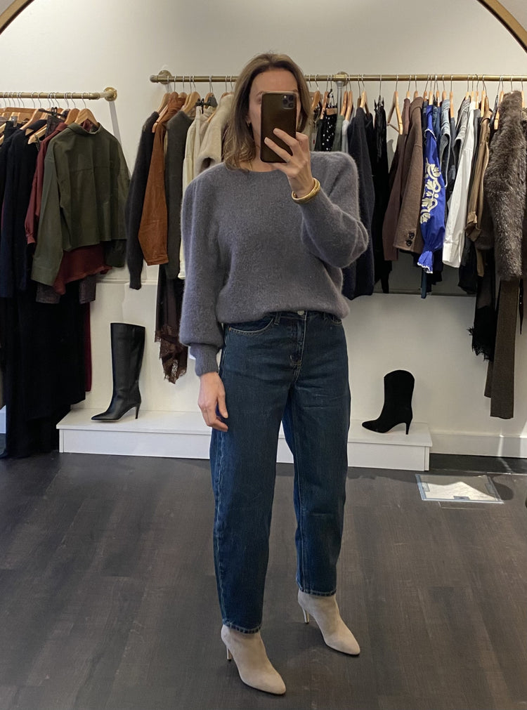 Pull en laine froncé aux épaules gris foncé