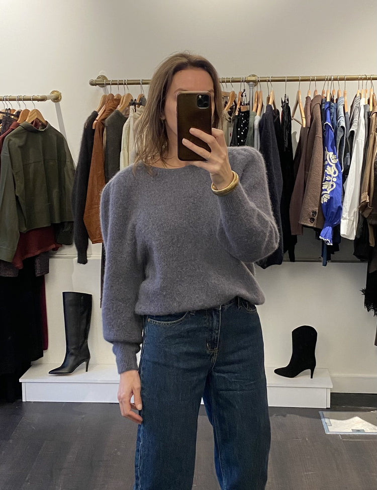 Pull en laine froncé aux épaules gris foncé