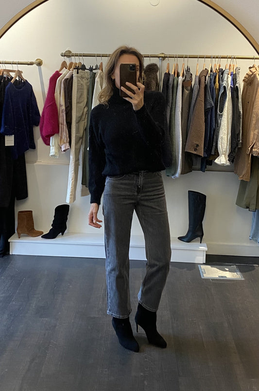 Pull col roulé noir en laine