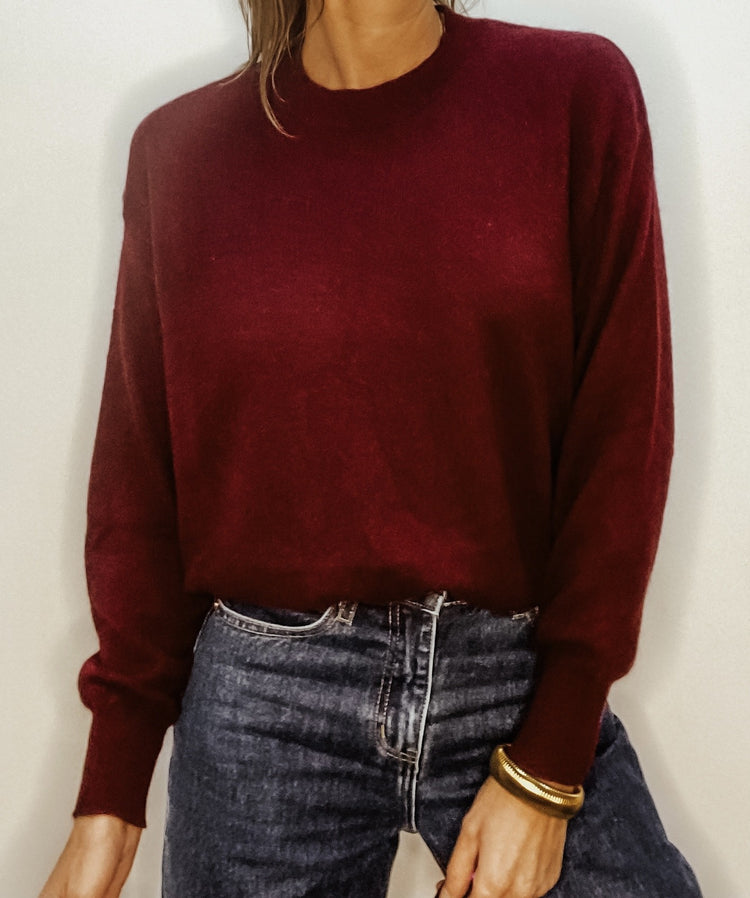 Pull fin en laine bordeaux