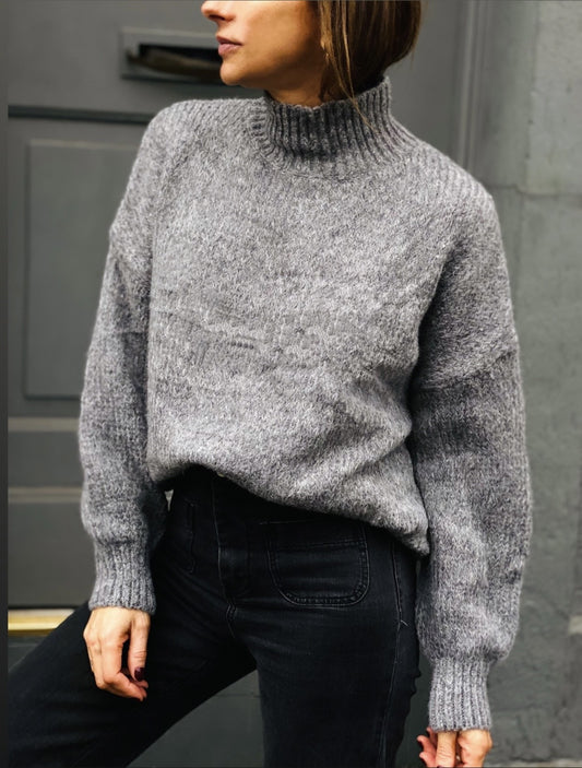 Pull gris chiné col montant