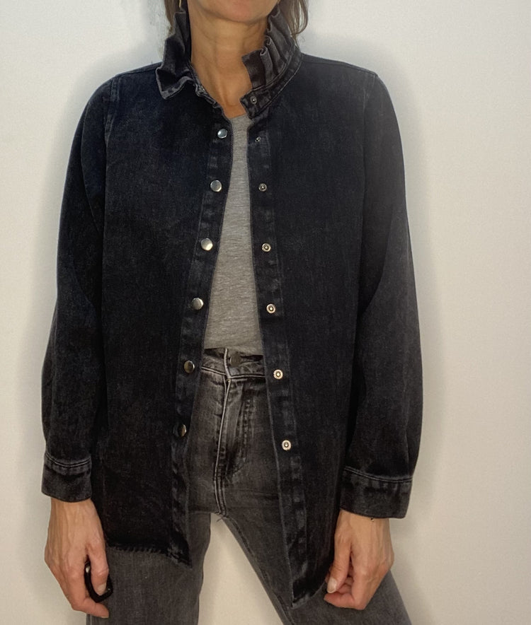 Surchemise en jean noir col victorien