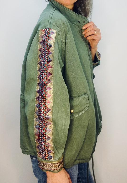 Veste kaki brodée