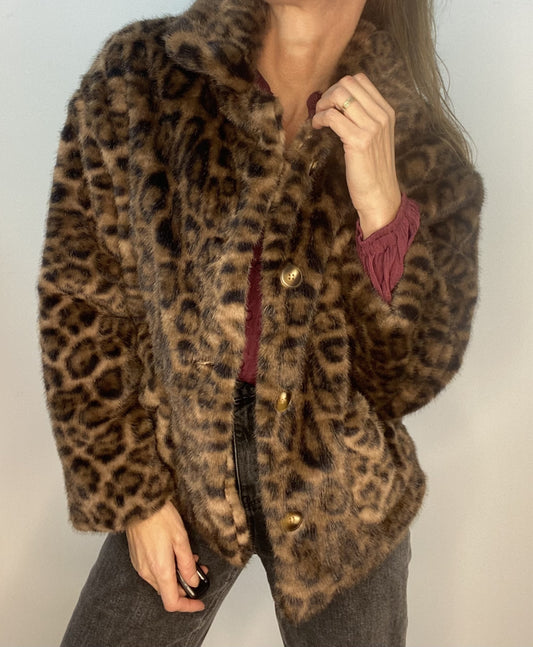 Veste en fausse fourrure léopard marron